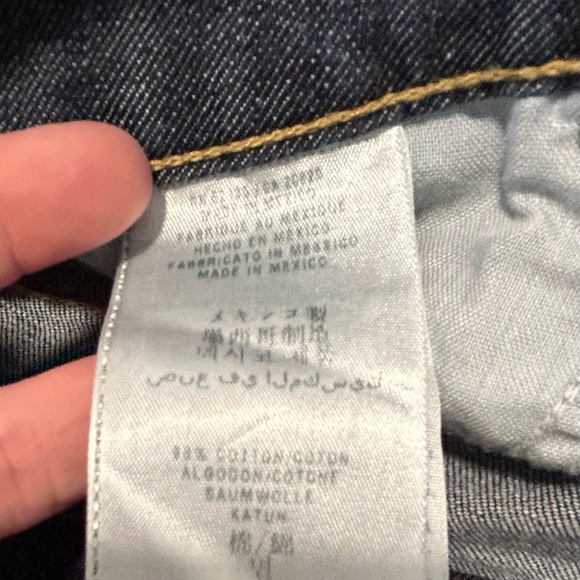 Guess Cut-off Jean Shorts - Picture 7 of 7